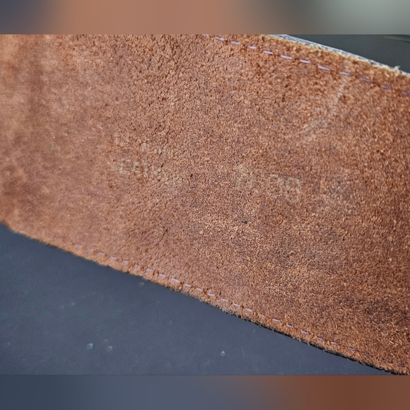 Vintage Leather Belt 35in - Picture 3 of 4
